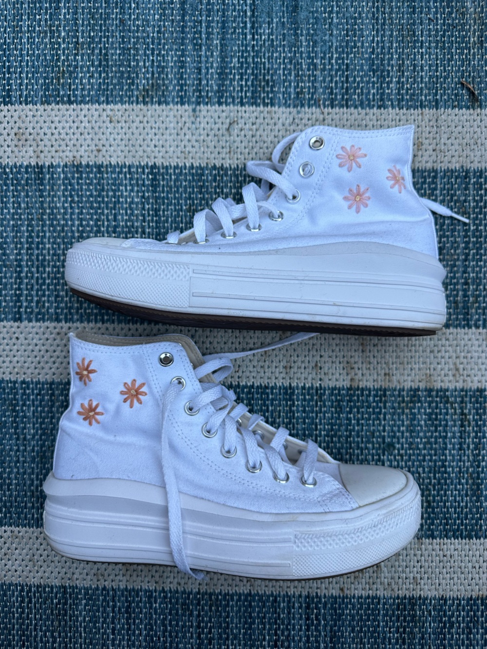 Converse White High-Top Platform Sneakers with Peach Daisy Embroidery